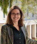 Sara Lindheim headshot